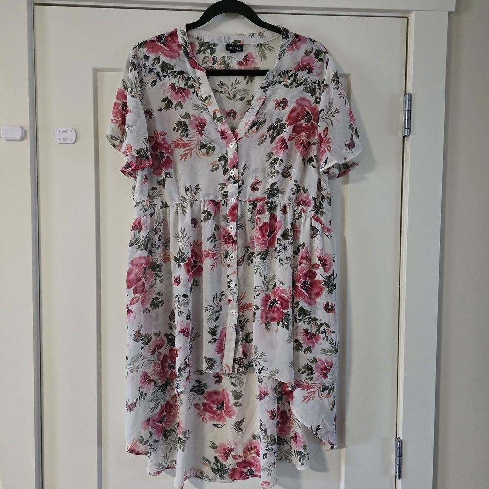 Torrid Pink and Green Floral High Low Tunic Blouse
